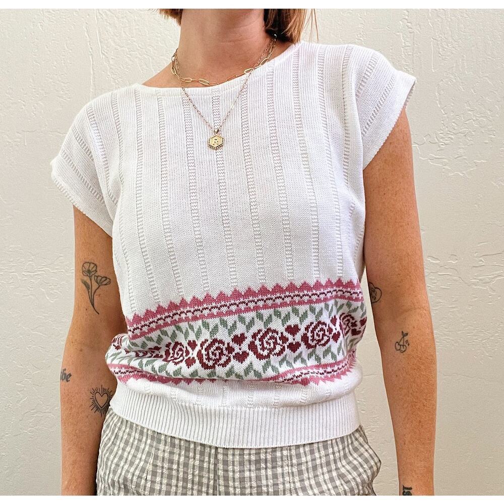 Vintage 1990's White Ribbed Knit Cottagecore Top